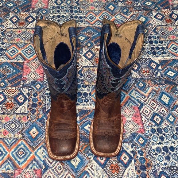 Tony Lama Boots - Picture 2 of 9